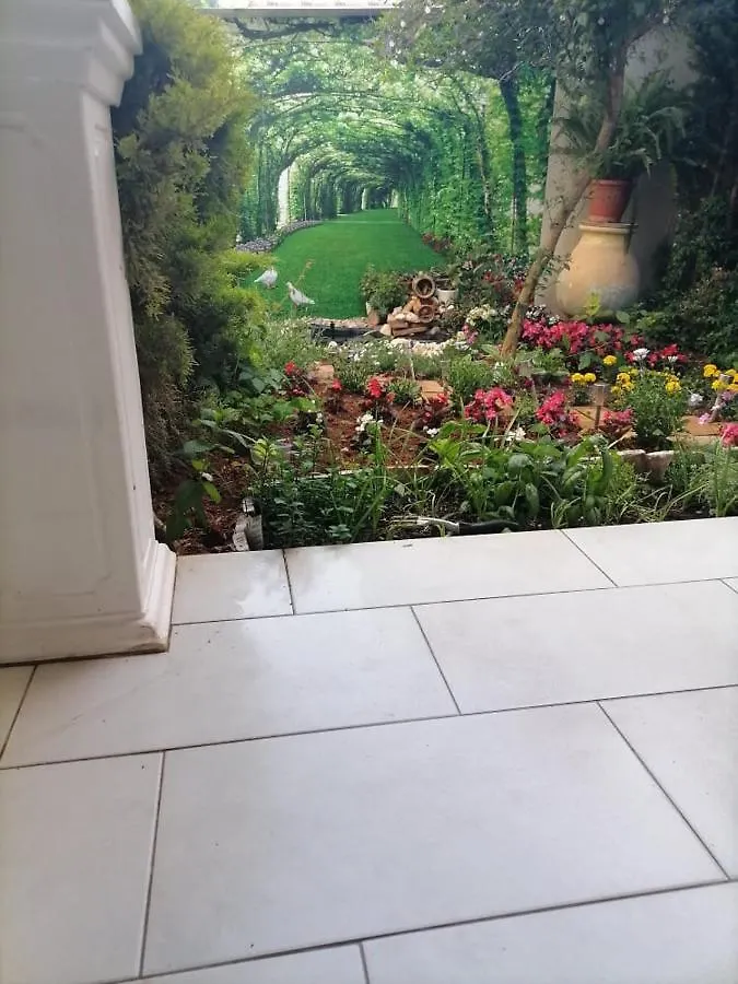 Apartmani Marina Porec 0*,  Croatia